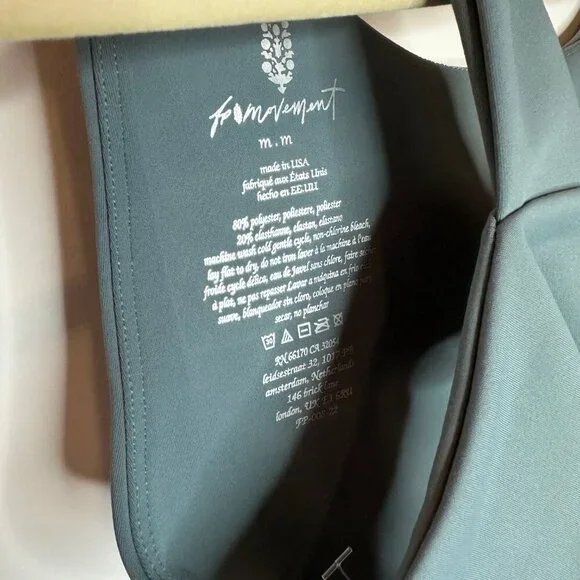 🔥 Free People Movement Open Back Crop Top - Slate Blue - Size M - NWT 💪💙 - Picture 7 of 9